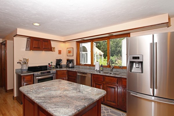 57 Narrows Road Westminster, MA 01473 - Photo 3 of 29 Gallery Image 3