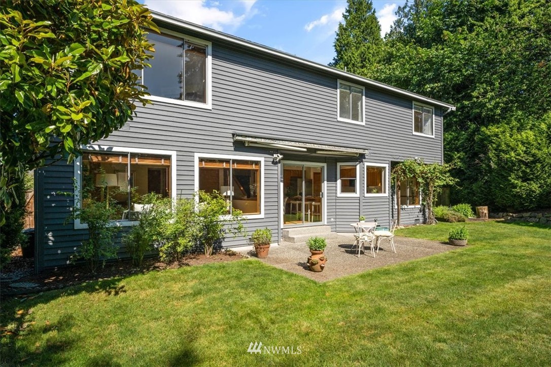 11913 Northeast 168th Street Bothell, WA 98011 - Photo 29 of 30 Gallery Image 29