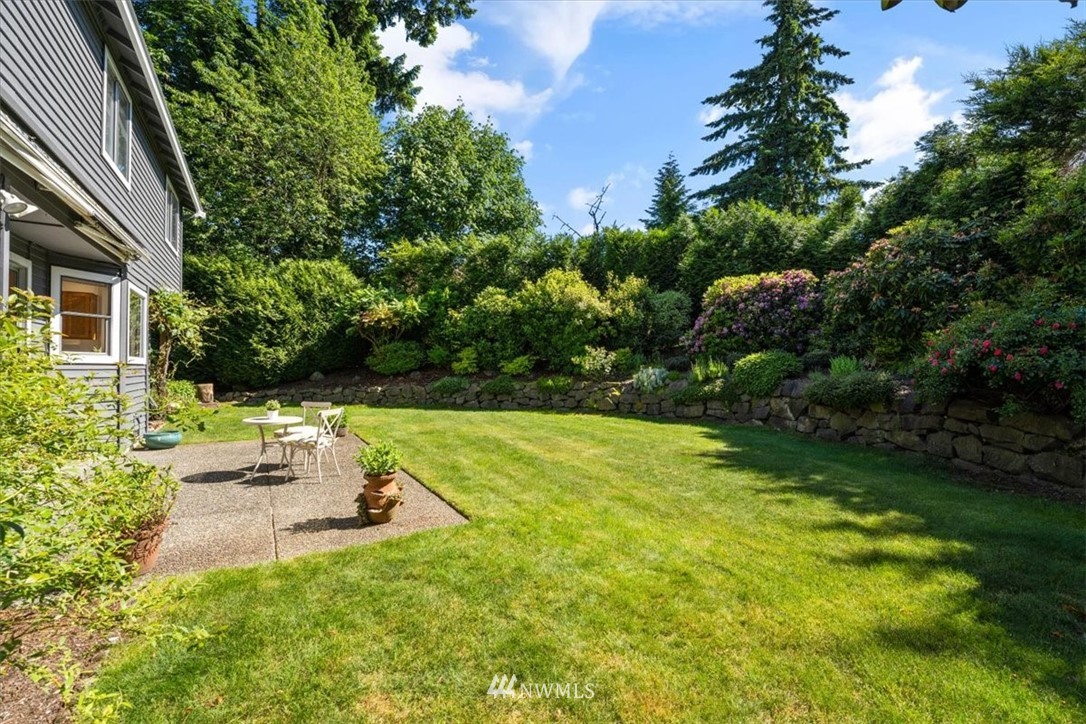 11913 Northeast 168th Street Bothell, WA 98011 - Photo 30 of 30 Gallery Image 30