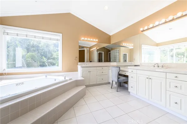 $9,980 | 21 Bent Oak, Coto de Caza, CA 92679