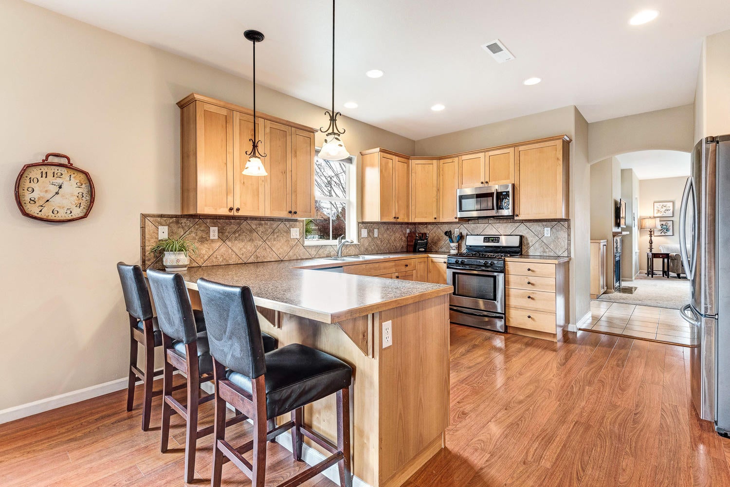 3107 Yellow Ribbon Drive Bend, OR 97701 - Photo 10 of 24 11