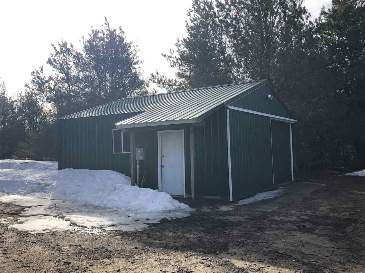 2066 South 37 Road Cadillac, MI 49601 - Photo 3 of 36 1884876-2.JPG