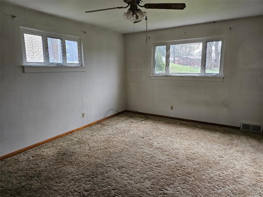 811 Harmony Road Baden, PA 15005 - Photo 12 of 25 Gallery Image 12