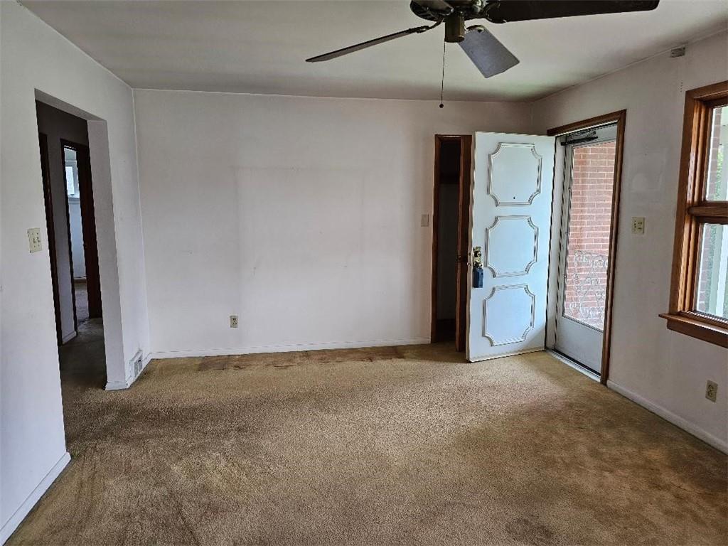 811 Harmony Road Baden, PA 15005 - Photo 7 of 25 Gallery Image 7