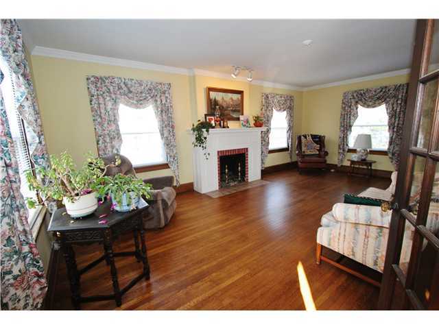 340 Fallis Road Columbus, OH 43214 - Photo 8 of 22 Gallery Image 8