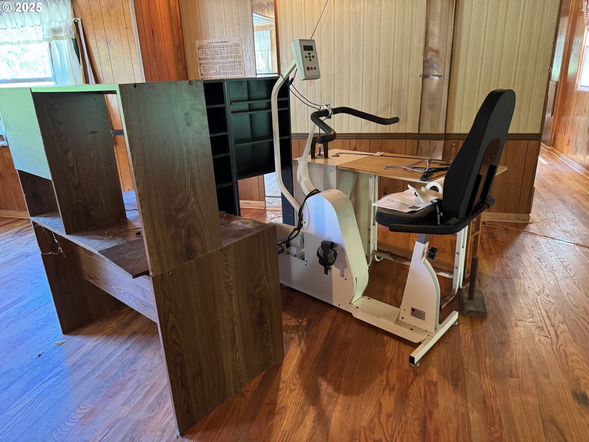 69729 Stage Road North Bend, OR 97459 - Photo 8 of 19