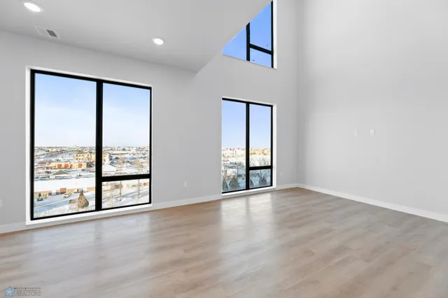 $500,000 | 4470 24th Avenue South, Unit 604, Fargo, ND 58104