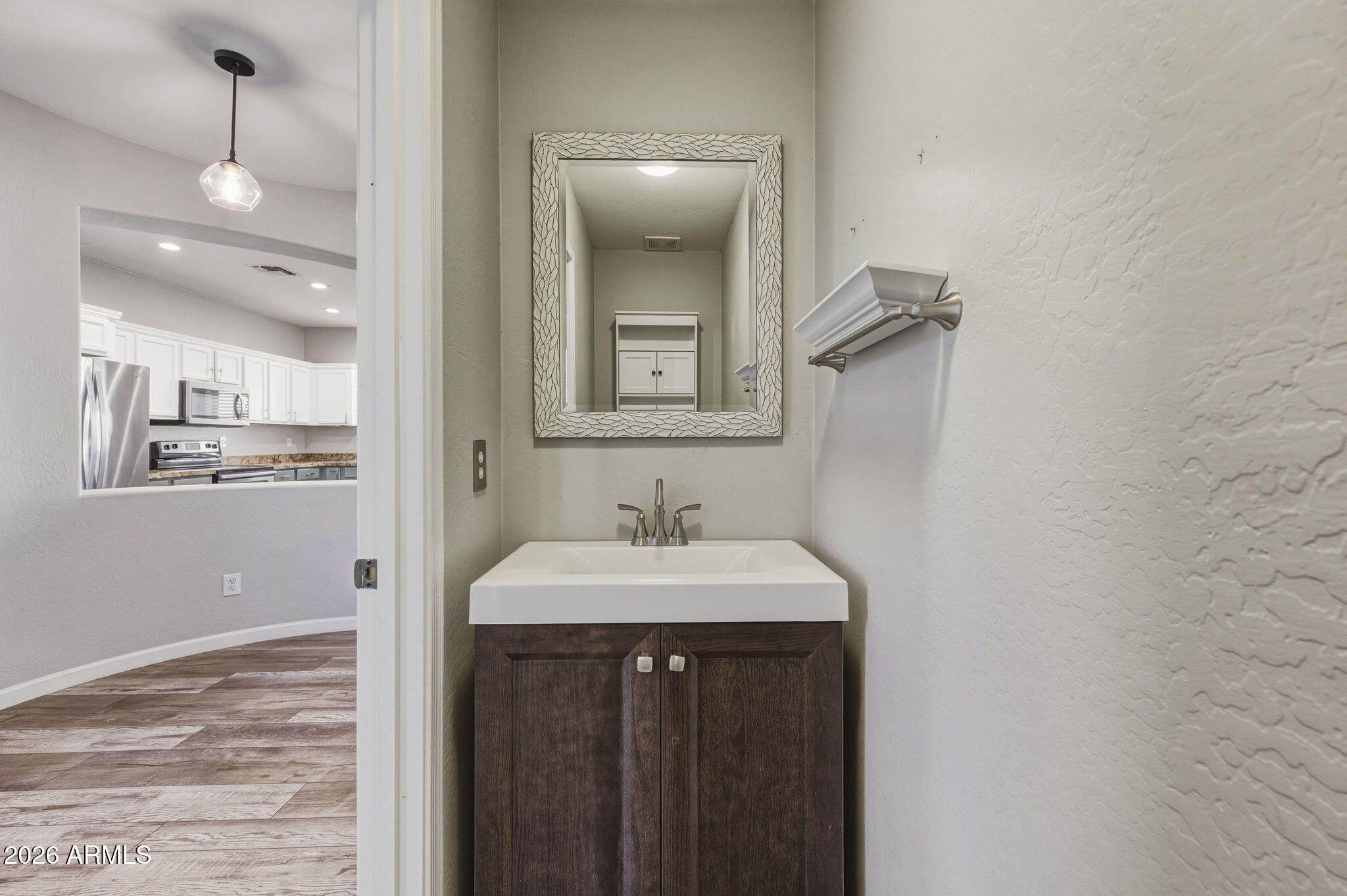 2386 West Sleepy Ranch Road Phoenix, AZ 85085 - Photo 13 of 41 Guest Bath