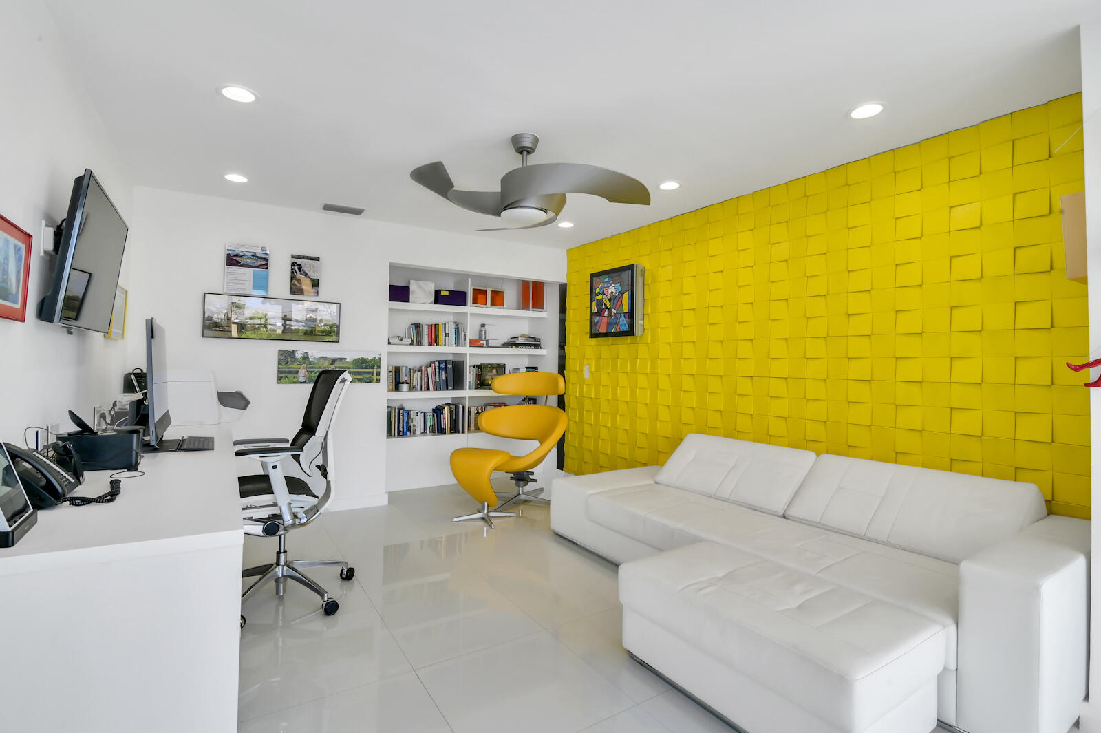 3075 Hampton Place Boca Raton, FL 33434 - Photo 21 of 68 21 Office 01