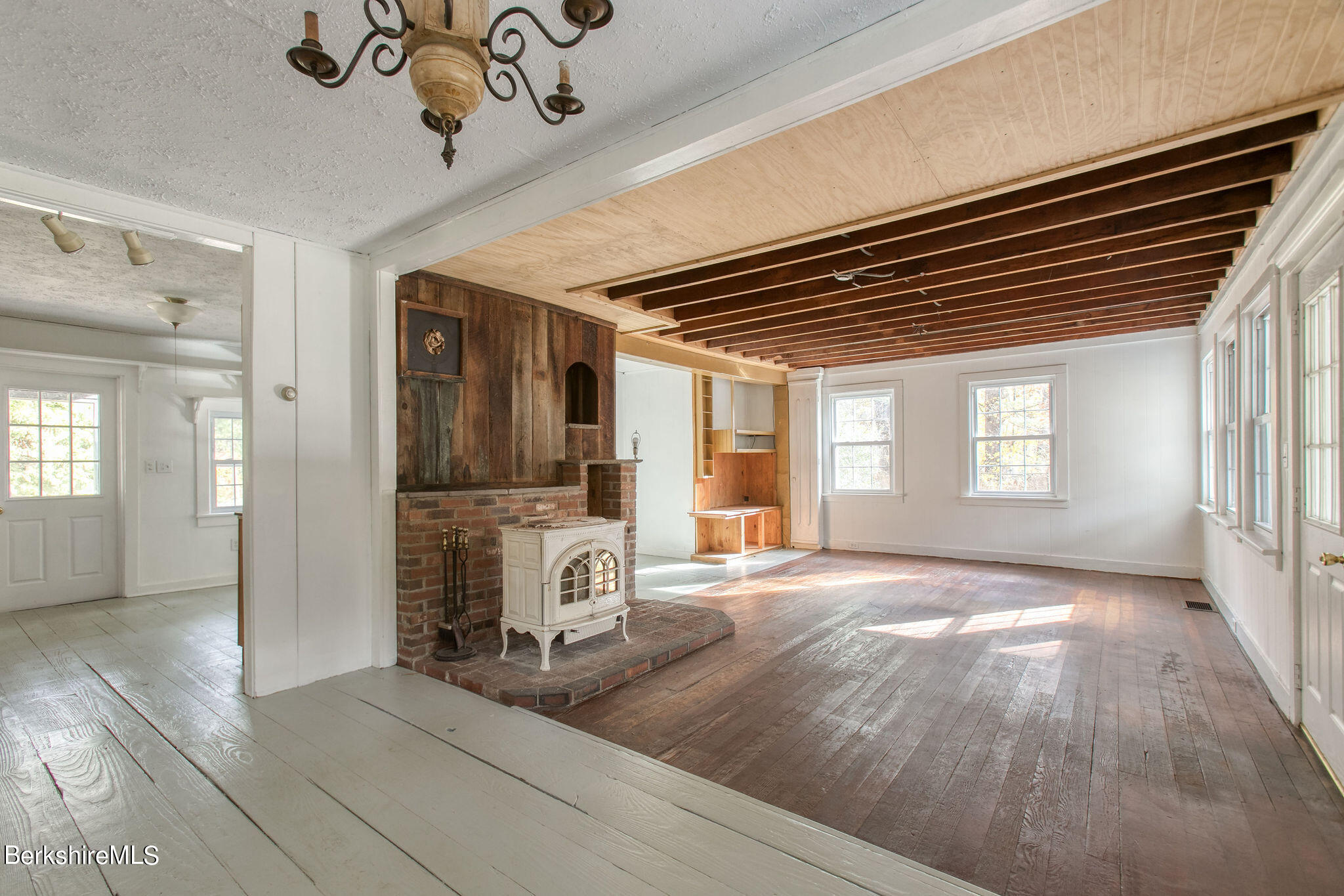 935 Ashley Falls Road Sheffield, MA 01222 - Photo 12 of 33 Dining to Living