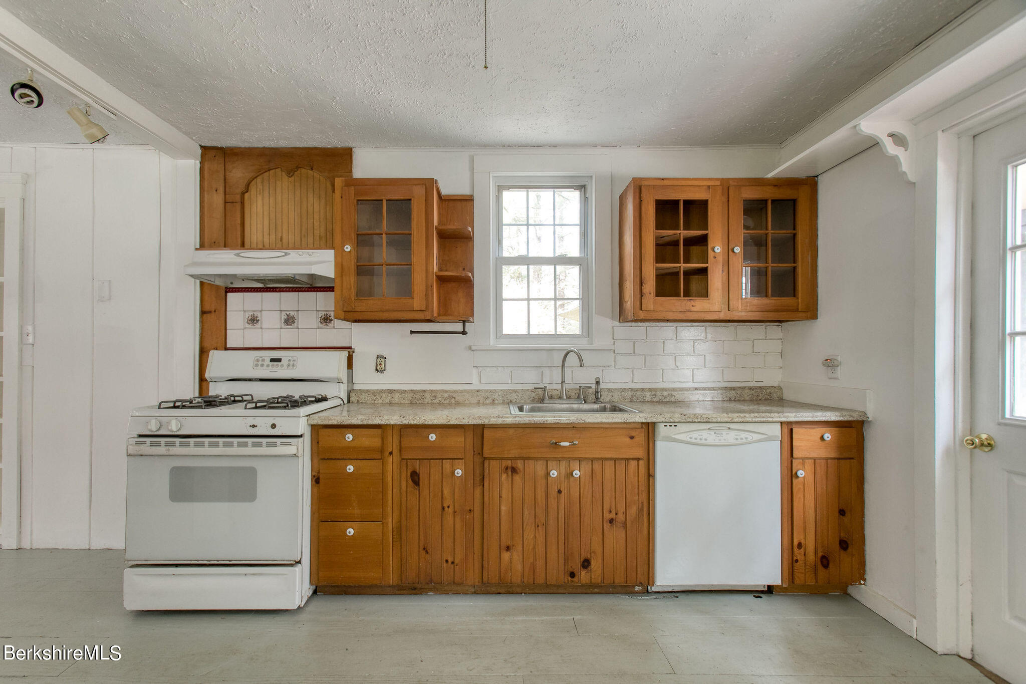 935 Ashley Falls Road Sheffield, MA 01222 - Photo 17 of 33 Kitchen