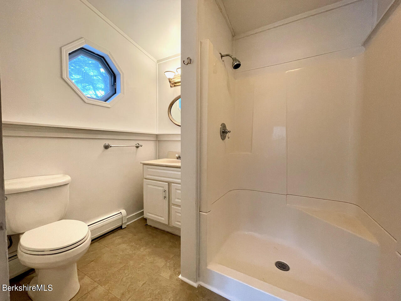 935 Ashley Falls Road Sheffield, MA 01222 - Photo 20 of 33 Primary Bath