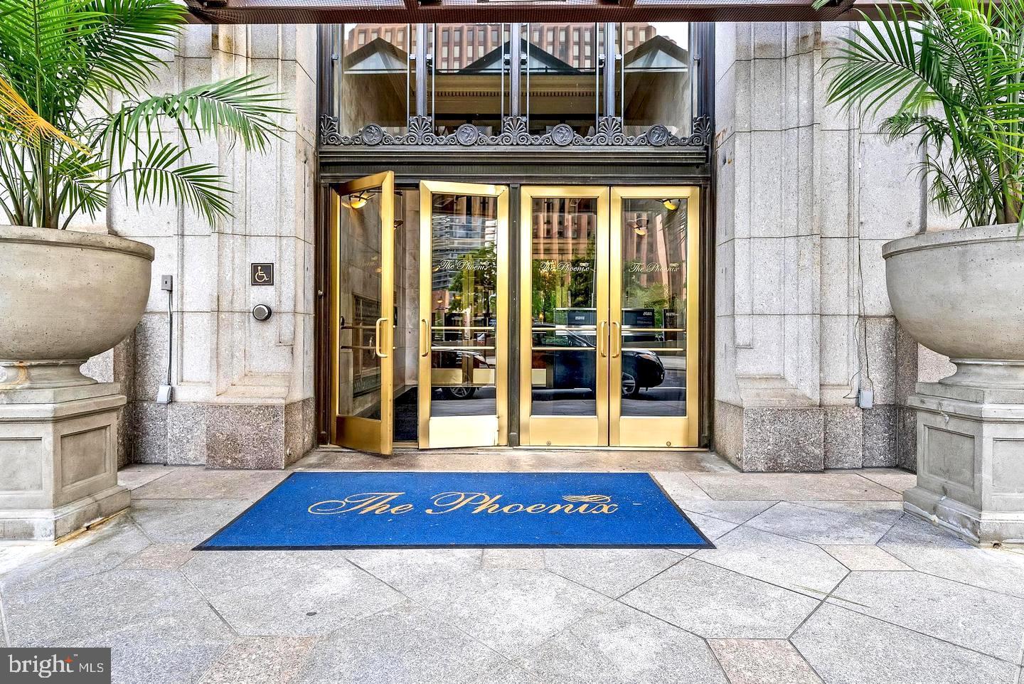 1600 Arch Street, Unit 1809 Philadelphia, PA 19103 - Photo 35 of 36 a view of a entryway of a house