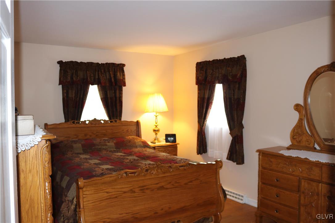 1286 Country Club Road Allentown, PA 18106 - Photo 16 of 29 Gallery Image 16