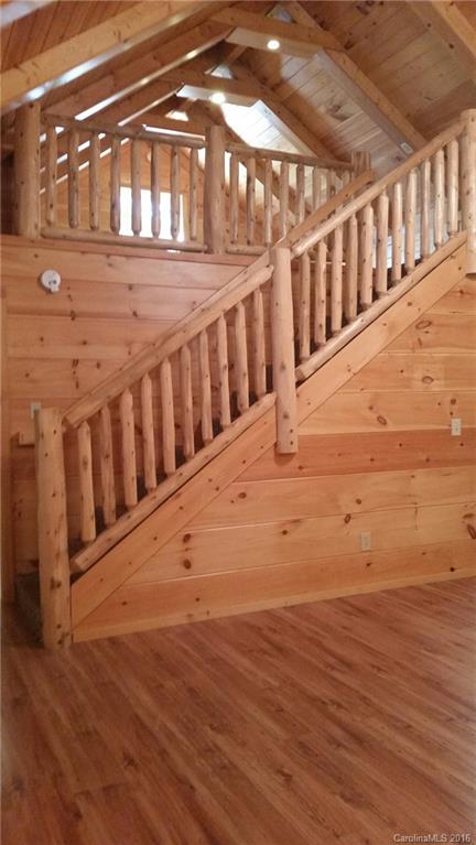 378 Brandywine Road, Unit 213 Waynesville, NC 28786 - Photo 12 of 24