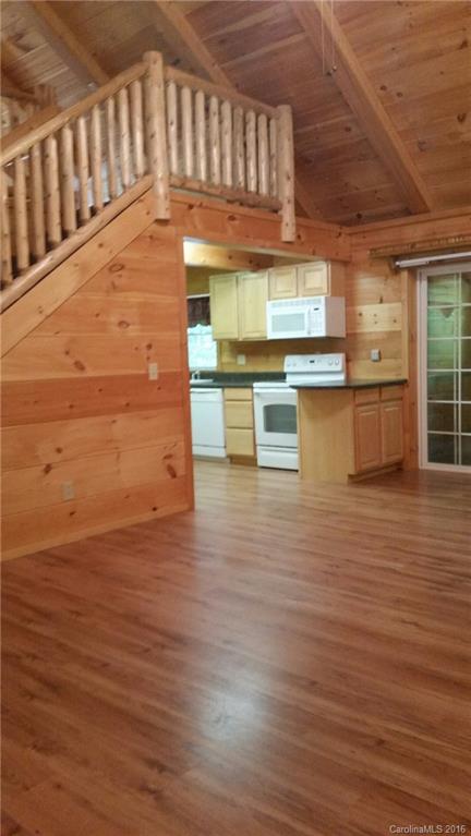 378 Brandywine Road, Unit 213 Waynesville, NC 28786 - Photo 15 of 24