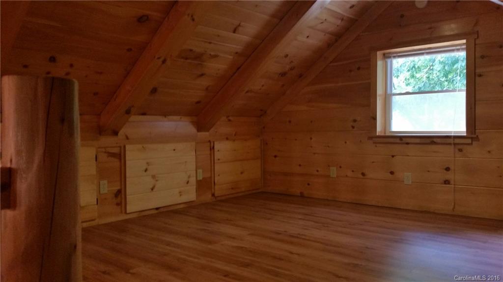 378 Brandywine Road, Unit 213 Waynesville, NC 28786 - Photo 20 of 24