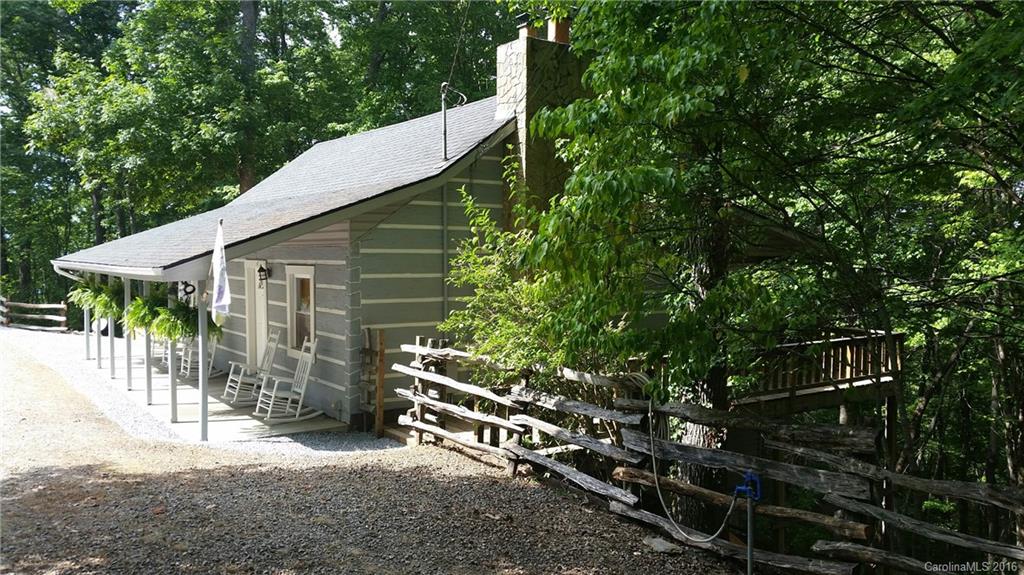 378 Brandywine Road, Unit 213 Waynesville, NC 28786 - Photo 3 of 24