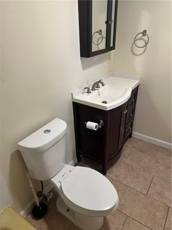 $237,000 | 300 Smithfield Road, Unit 312, North Providence, RI 02904