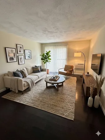 $237,000 | 300 Smithfield Road, Unit 312, North Providence, RI 02904