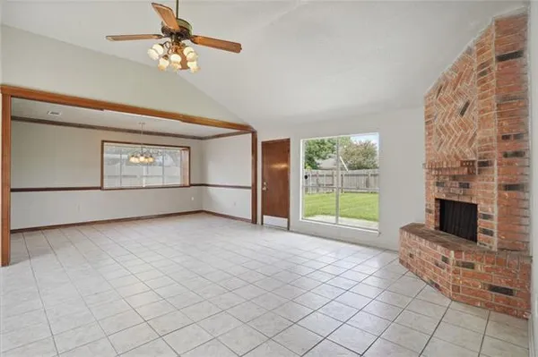 $202,900 | 2020 Stall Drive, Harvey, LA 70058