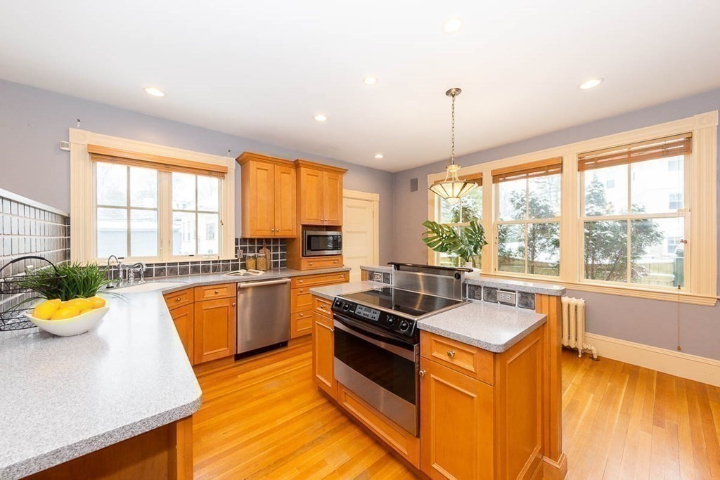 15 Boylston Road Newton, MA 02461 - Photo 12 of 41 Gallery Image 12