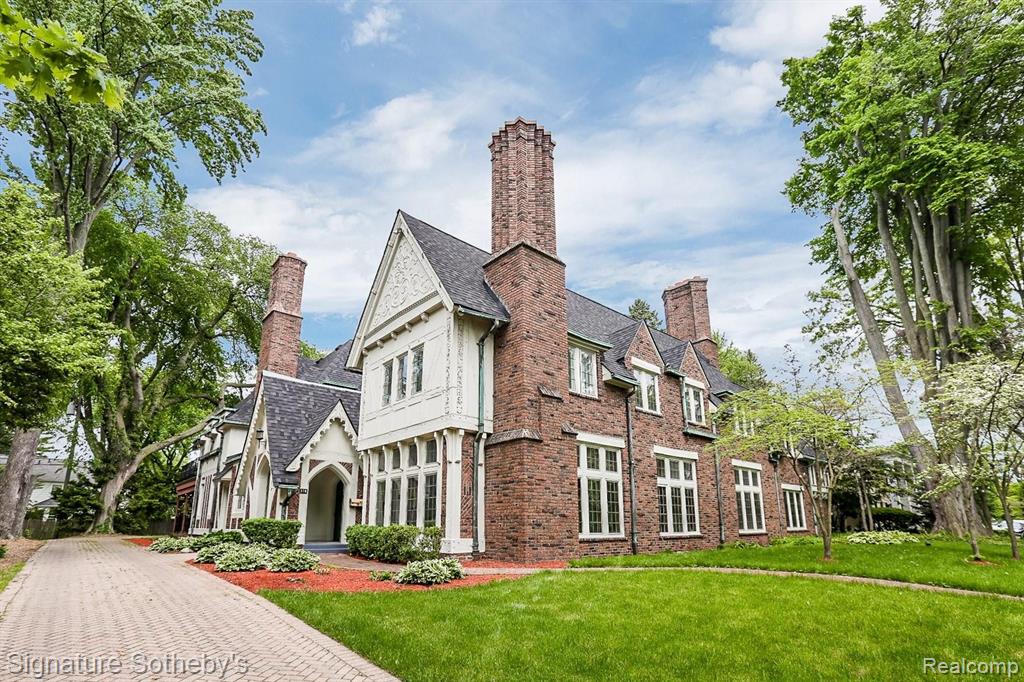 110 Cloverly Road Grosse Pointe Farms, MI 48236 - Photo 47 of 58