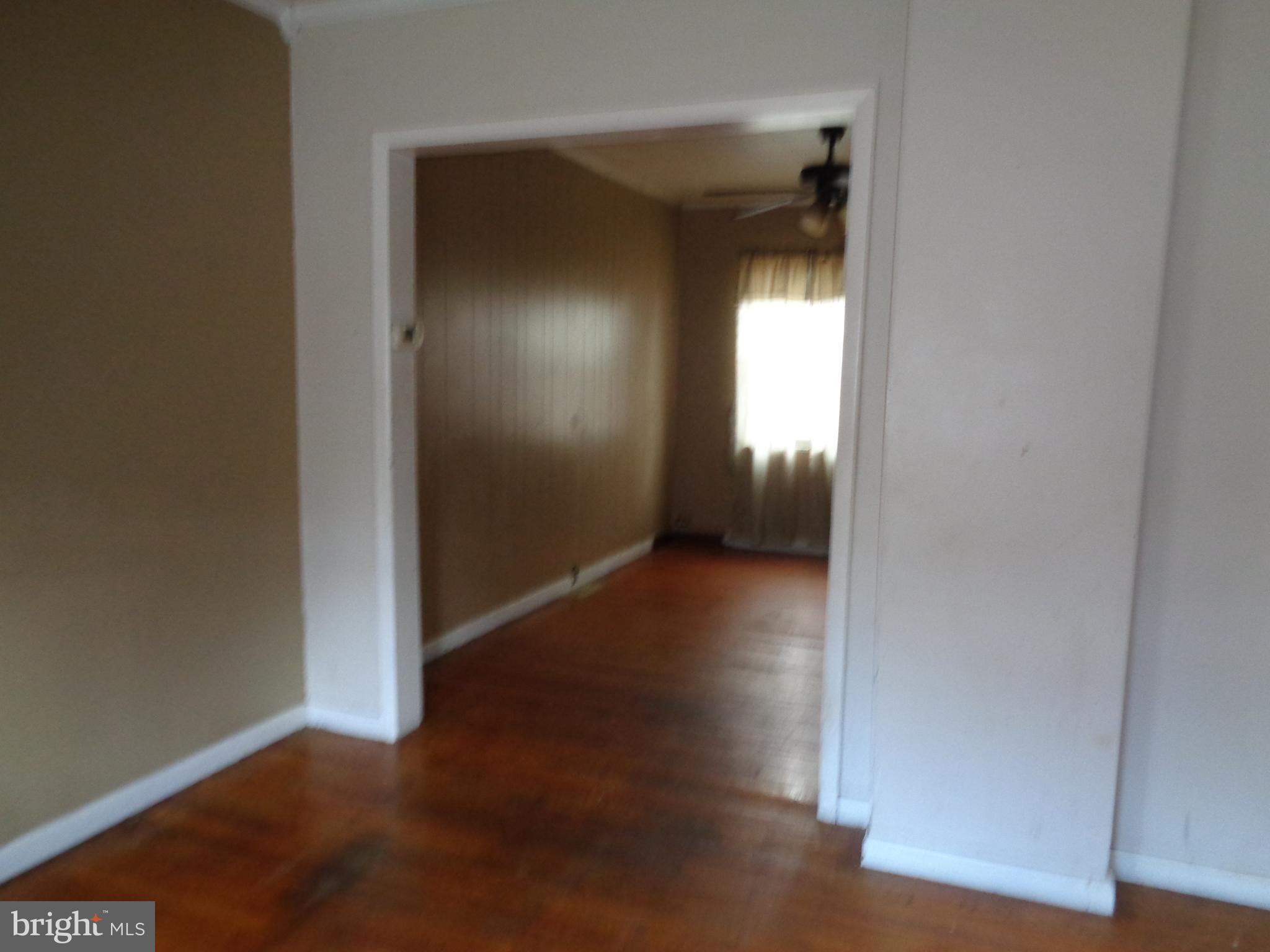 7044 Dunbar Road Baltimore, MD 21222 - Photo 2 of 12
