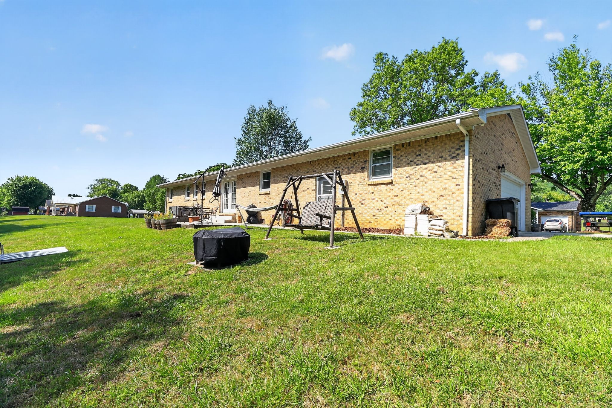 906 Riverside Circle Celina, TN 38551 - Photo 14 of 59