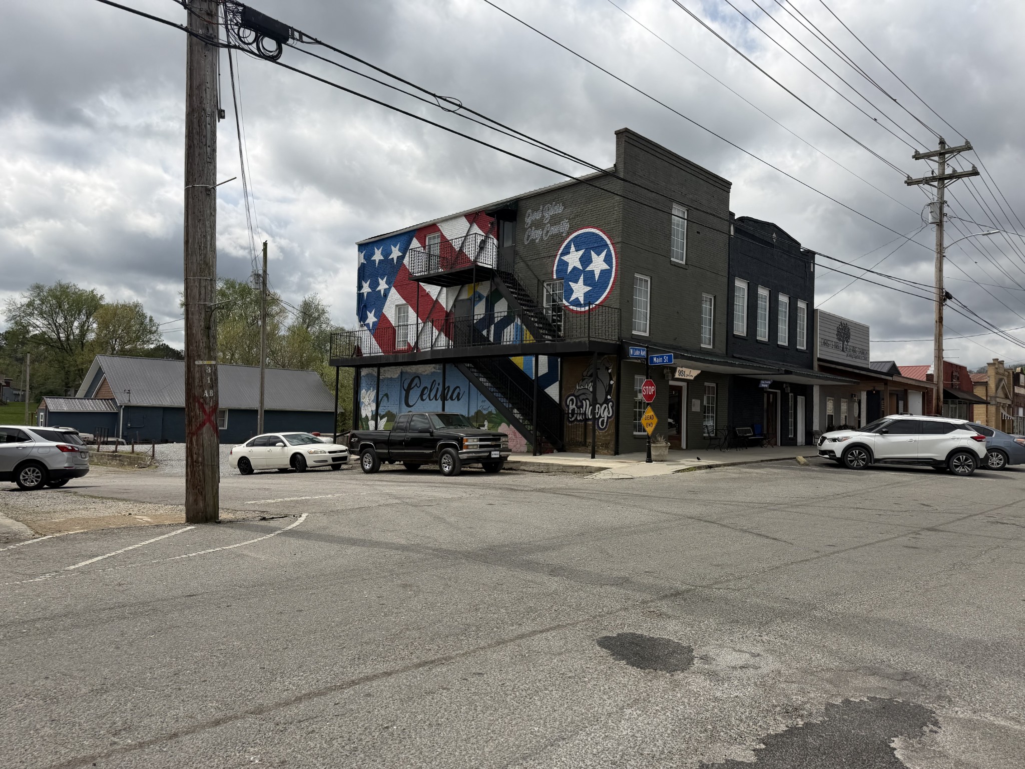 906 Riverside Circle Celina, TN 38551 - Photo 26 of 59 a view of a street with cars