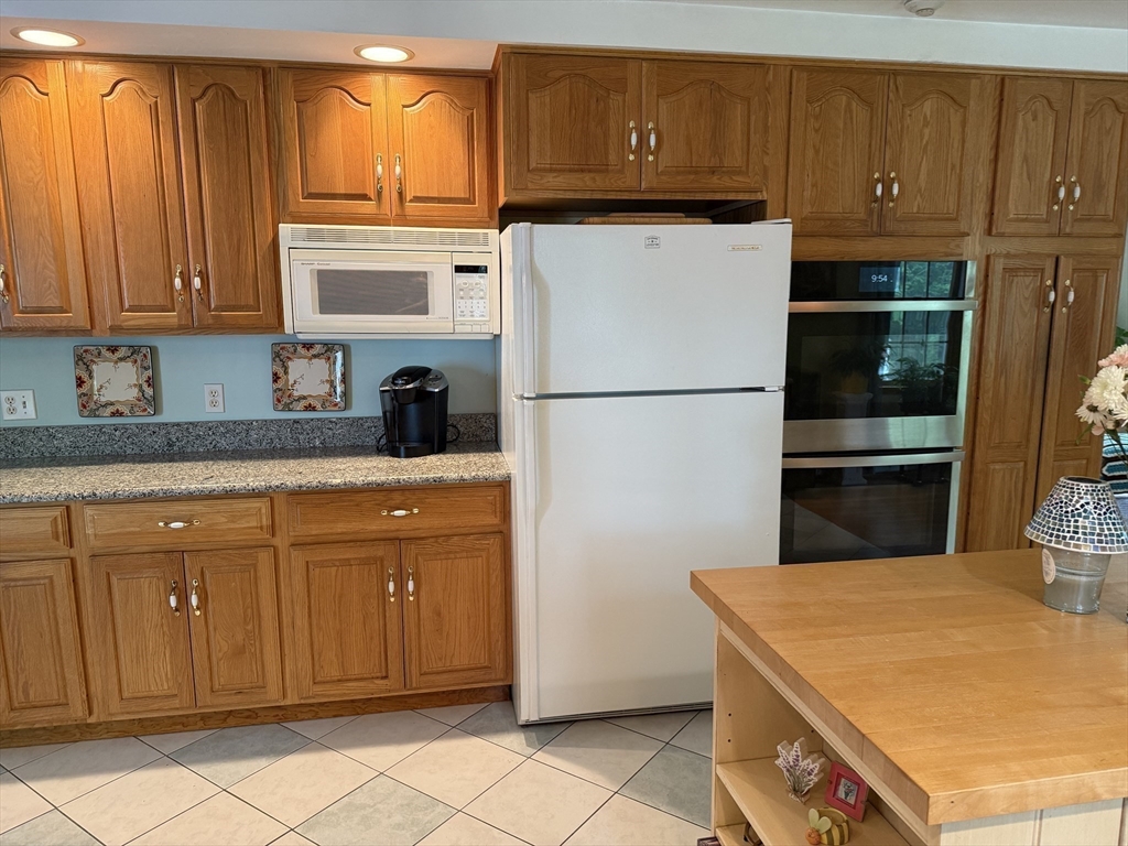 11 Sanfred Road Leicester, MA 01524 - Photo 19 of 42 Gallery Image 19