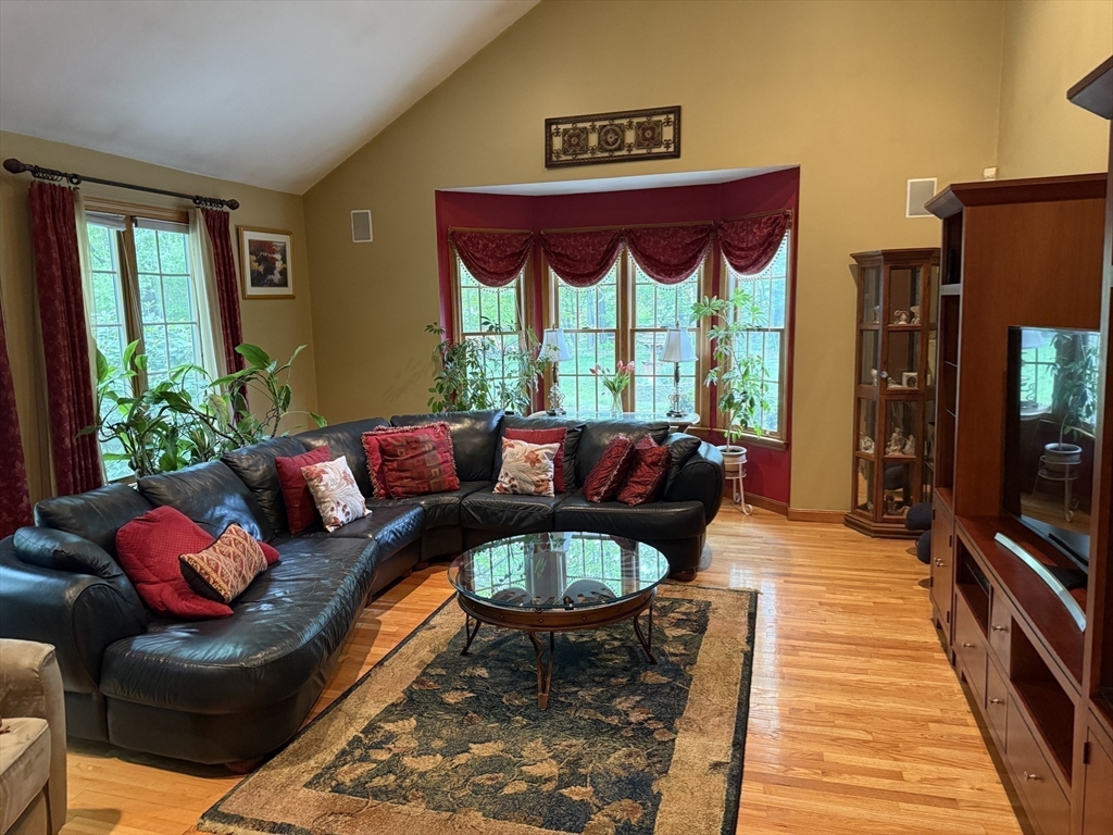 11 Sanfred Road Leicester, MA 01524 - Photo 26 of 42 Gallery Image 26