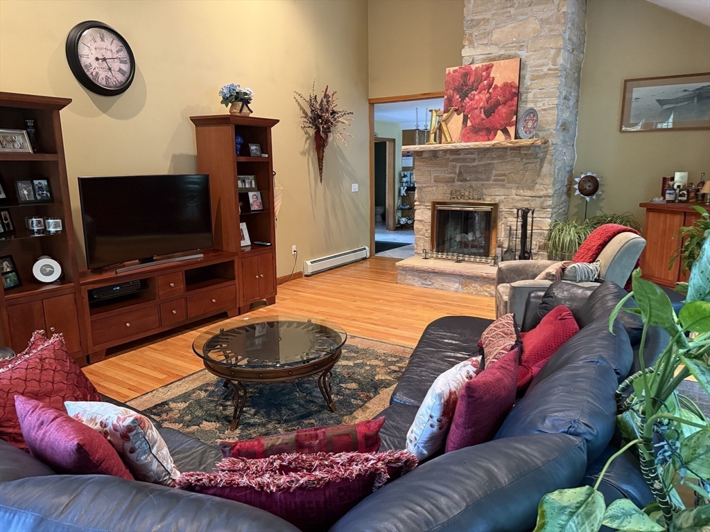 11 Sanfred Road Leicester, MA 01524 - Photo 27 of 42 Gallery Image 27