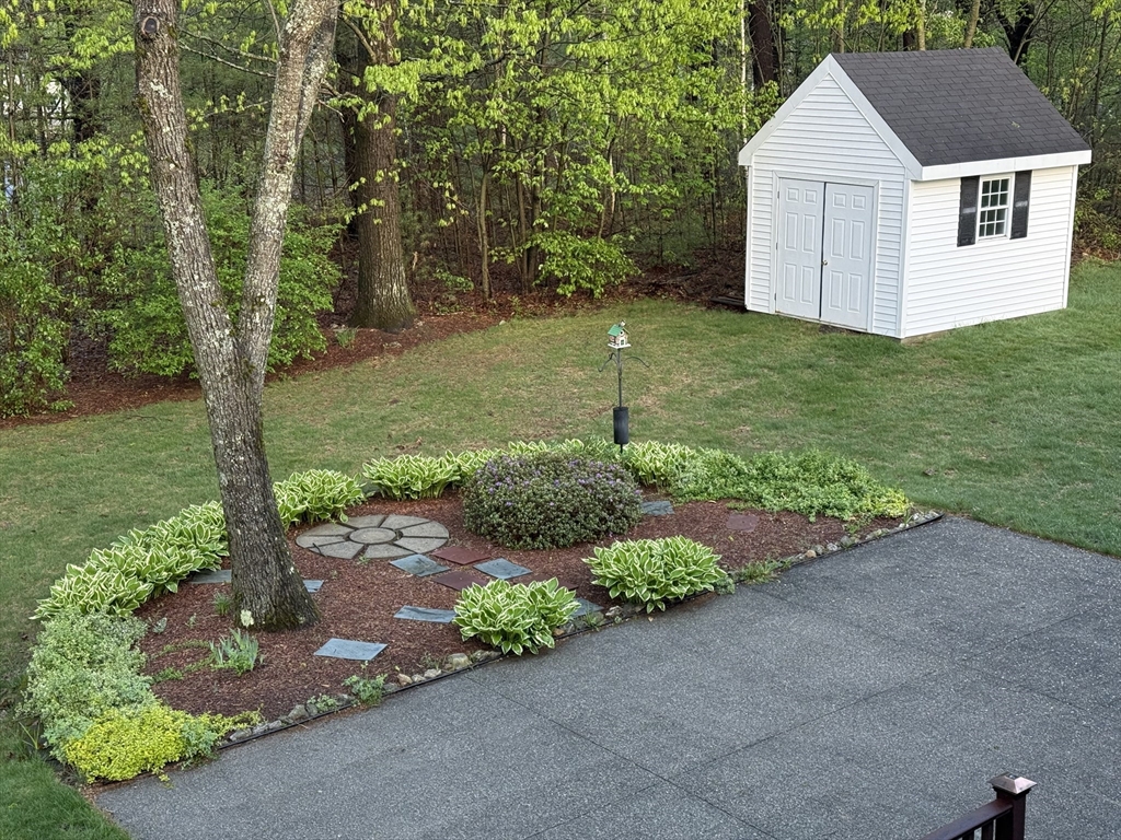 11 Sanfred Road Leicester, MA 01524 - Photo 5 of 42 Gallery Image 5