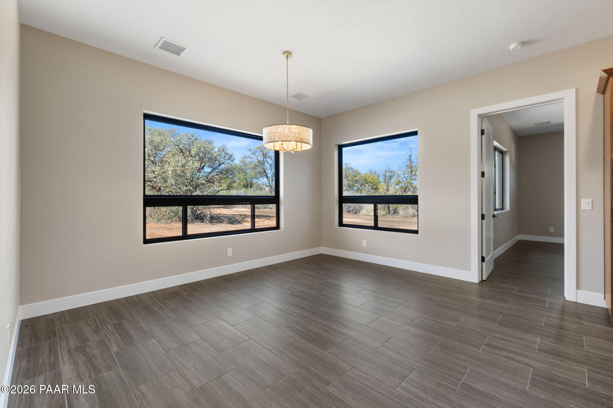 9529 North Bridle Ridge Road Prescott, AZ 86305 - Photo 19 of 43 18-Dining Room 1