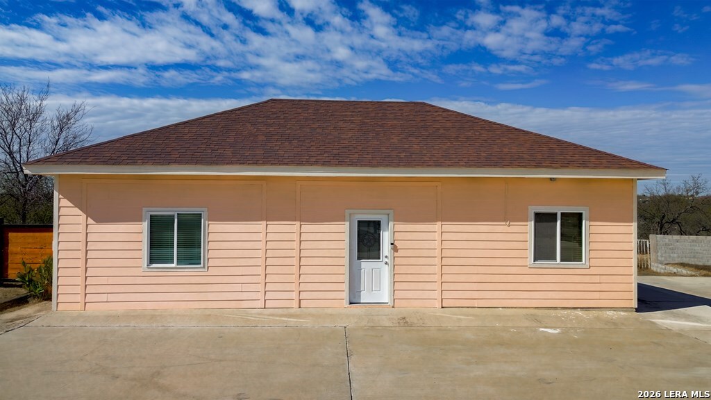 1182 Wagon Wheel Road Eagle Pass, TX 78852 - Photo 7 of 44