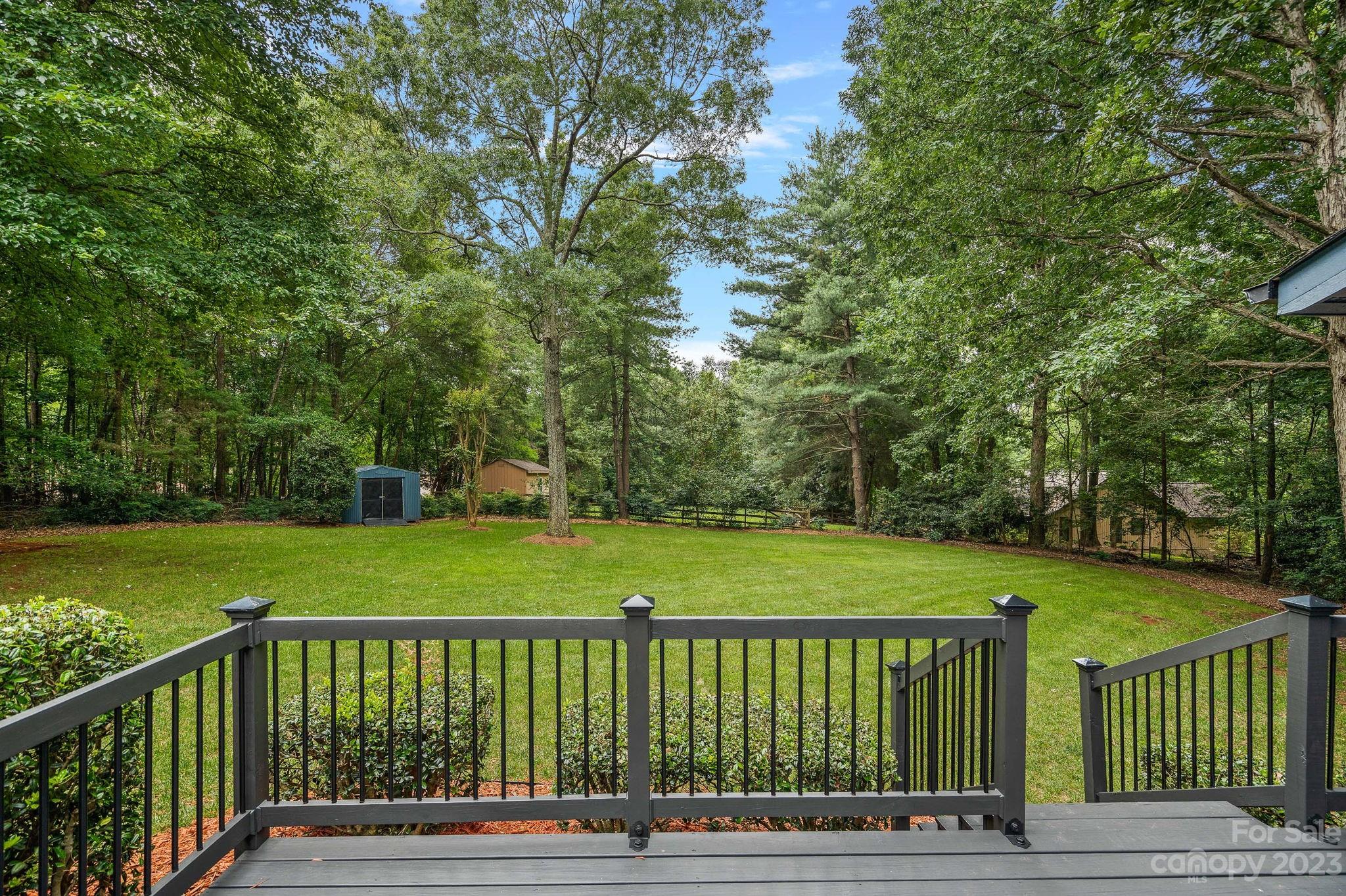 13433 Pine Harbor Road Charlotte, NC 28278 - Photo 38 of 48 Gallery Image 38