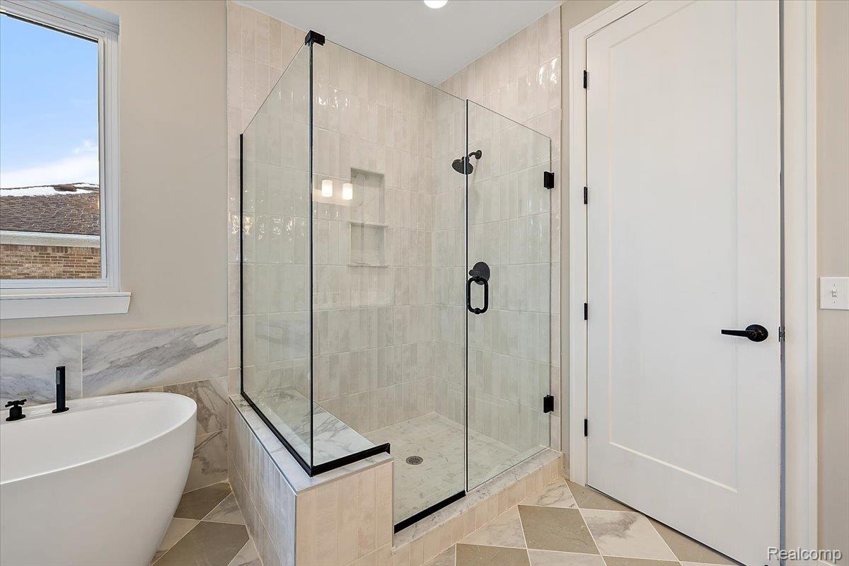 53650 Romeo Plank Road Macomb, MI 48042 - Photo 29 of 64 48-53650 Romeo Plank-48.jpg