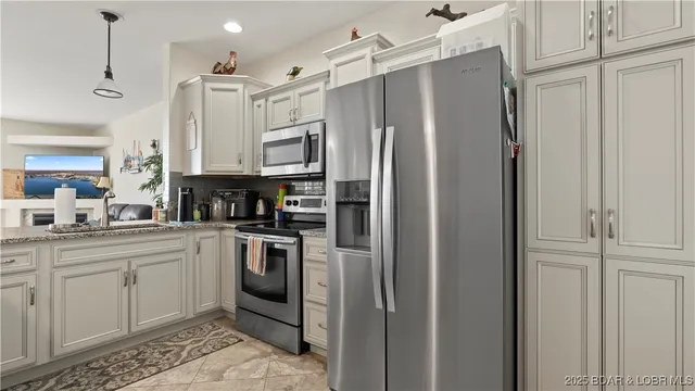 $375,000 | 18136 Millstone Cove Road, Unit 143, Gravois Mills, MO 65037