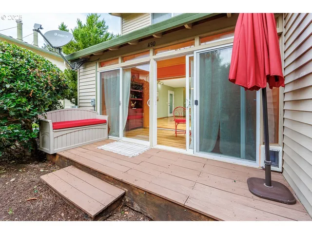 $208,900 | 490 North Hayden Island Drive, Unit 98, Portland, OR 97217