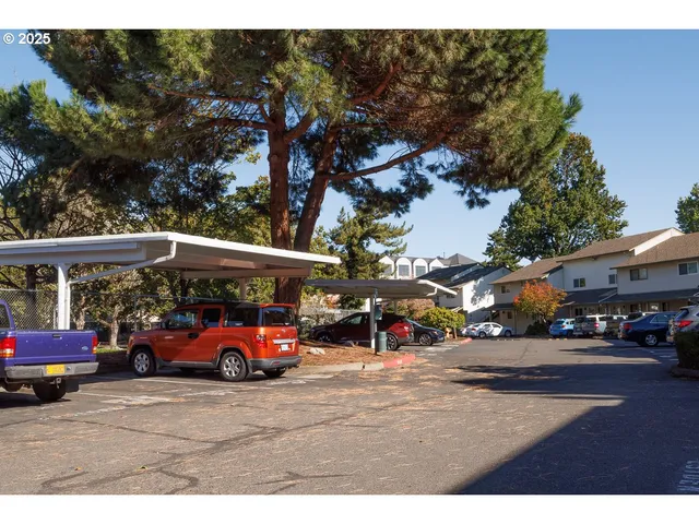 $208,900 | 490 North Hayden Island Drive, Unit 98, Portland, OR 97217