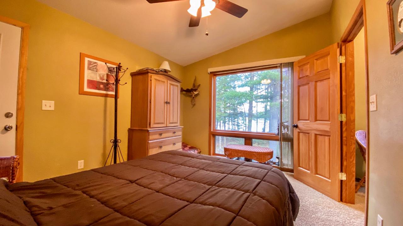 6076 Shore Dr Drive Rhinelander, WI 54501 - Photo 10 of 44 Gallery Image 10