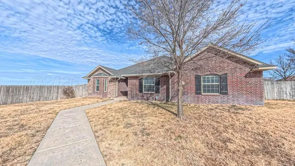 $360,000 | 8010 Manor Haven Court, Amarillo, TX 79119