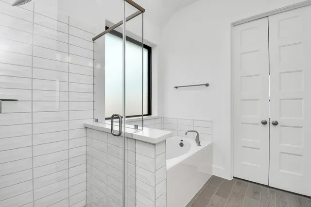 $369,239 | 6623 Canary Knl Court, Richmond, TX 77469