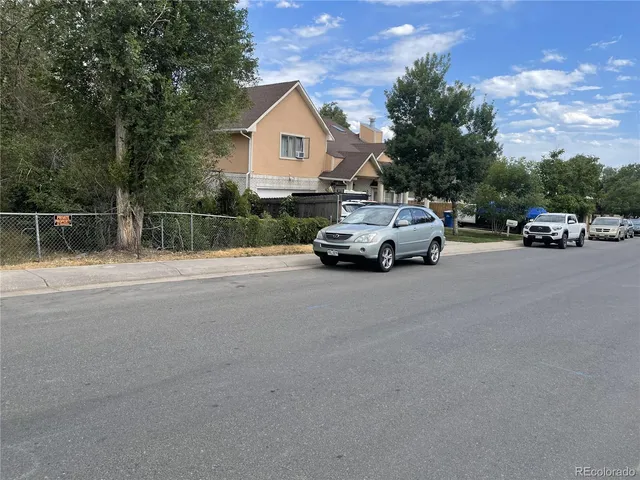 $225,000 | 3400 South Alcott Street, Englewood, CO 80110