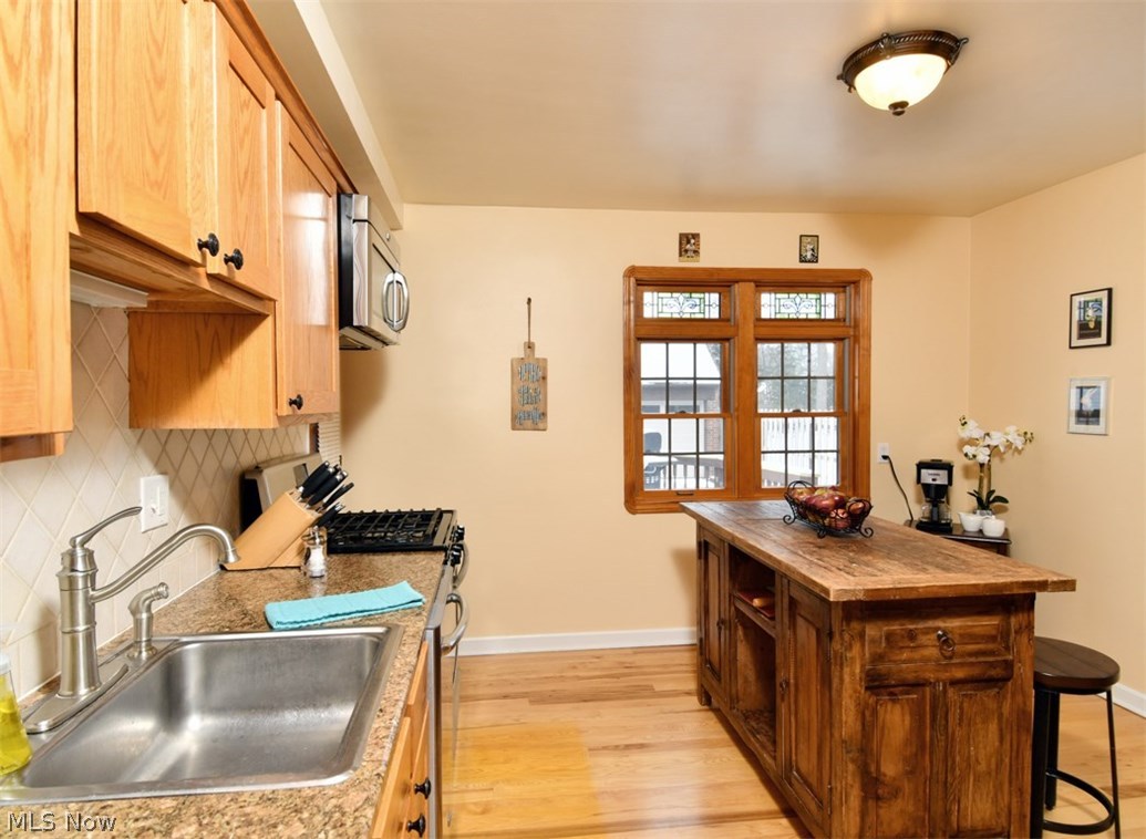16000 Munn Road Cleveland, OH 44111 - Photo 9 of 35 Gallery Image 9