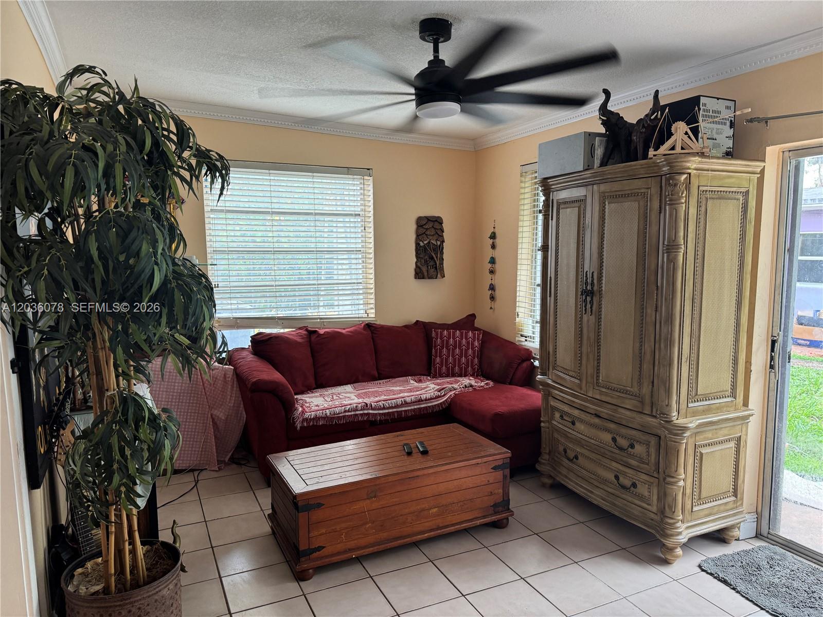 11290 Southwest 47th Terrace Miami, FL 33165 - Photo 11 of 22