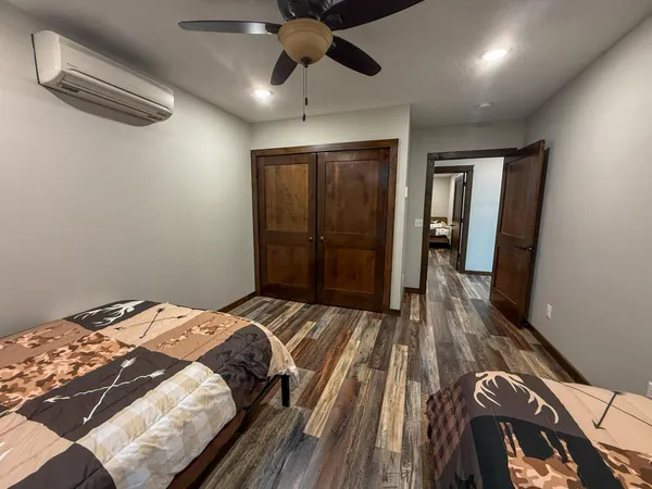 $2,000,000 | 11719 Ridgeview Road, Hokah, MN 55941