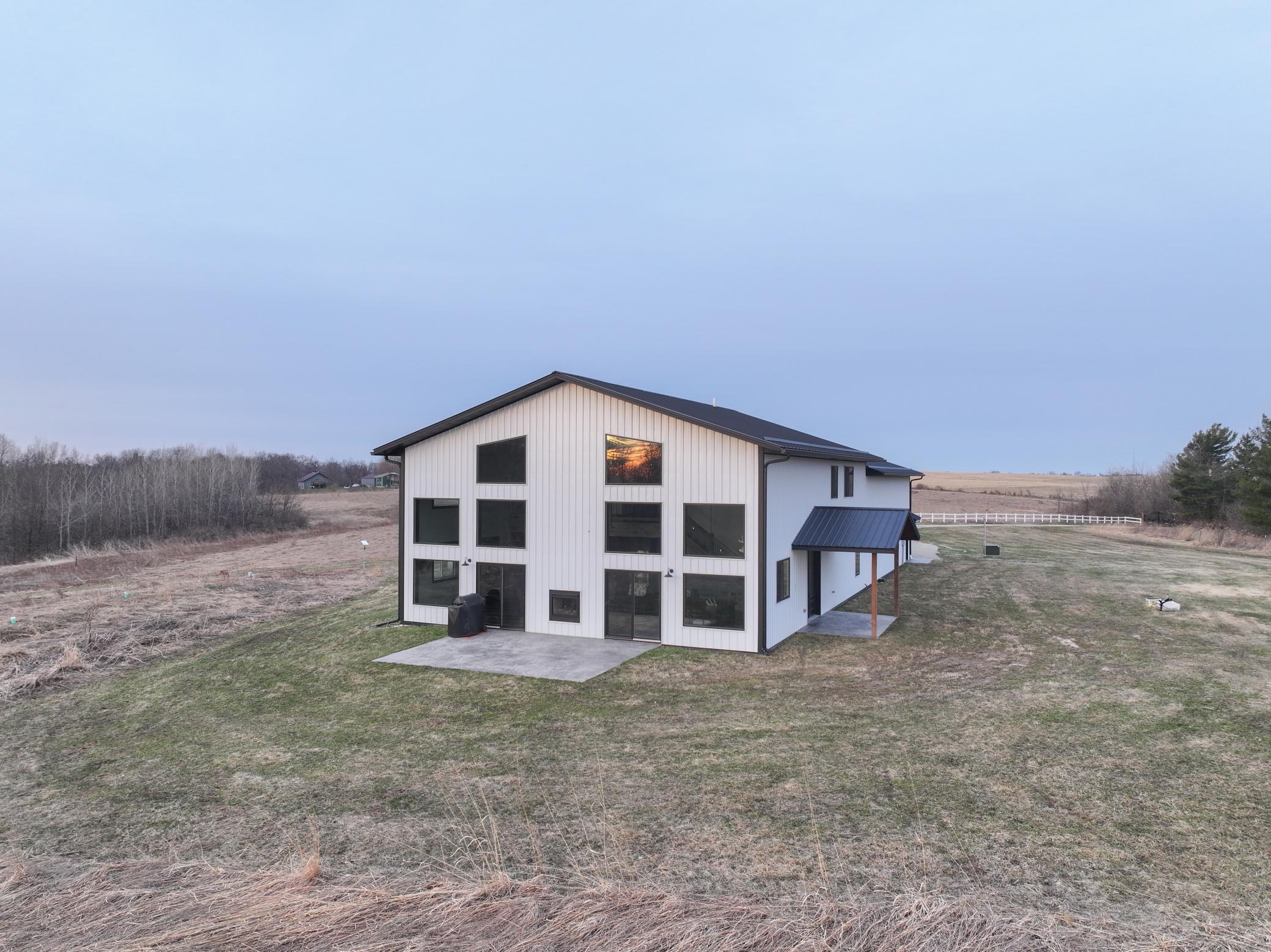 11719 Ridgeview Road Hokah, MN 55941 - Photo 3 of 100