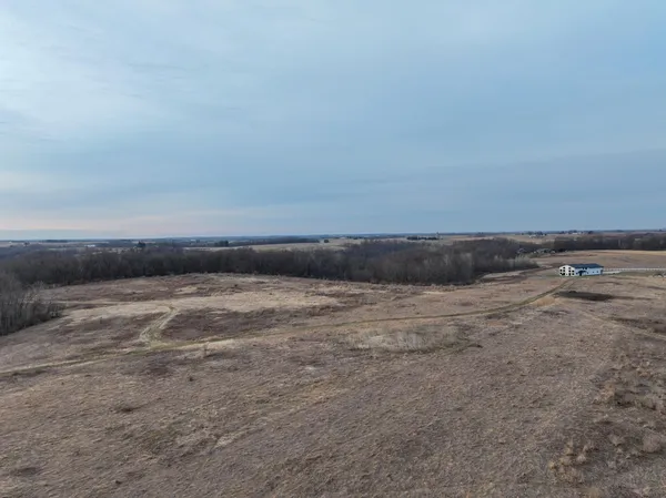 $2,000,000 | 11719 Ridgeview Road, Hokah, MN 55941